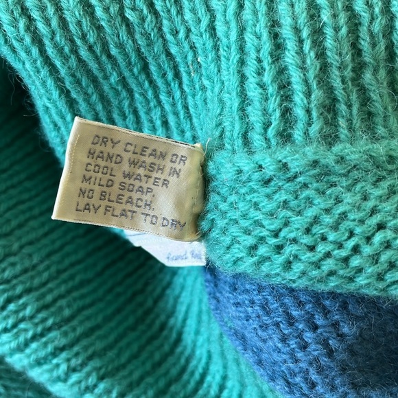 Vintage Cottagecore Farm Sheep Shetland Hand Knit Wool By The Eagle’s Eye Size L - Picture 9 of 9